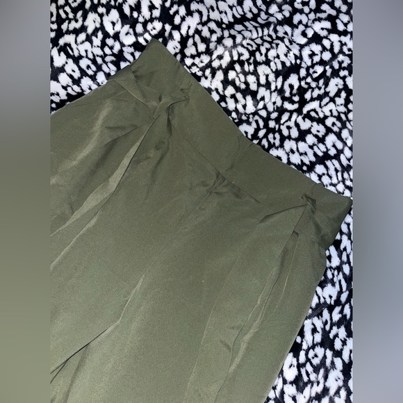 Pants - Picture 2 of 2